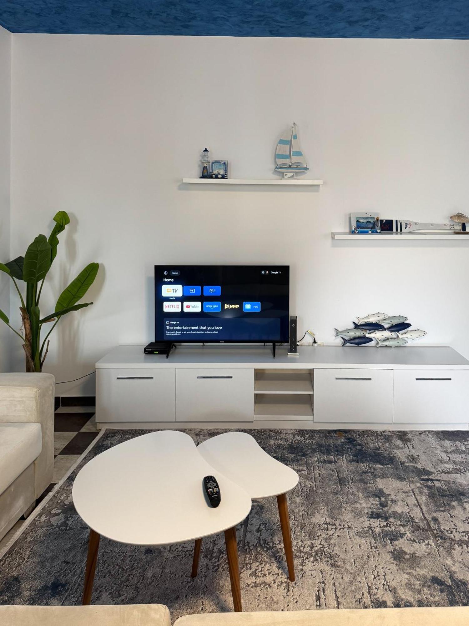 Marina Apartment - The Ocean Heart Of Shkodra Екстер'єр фото