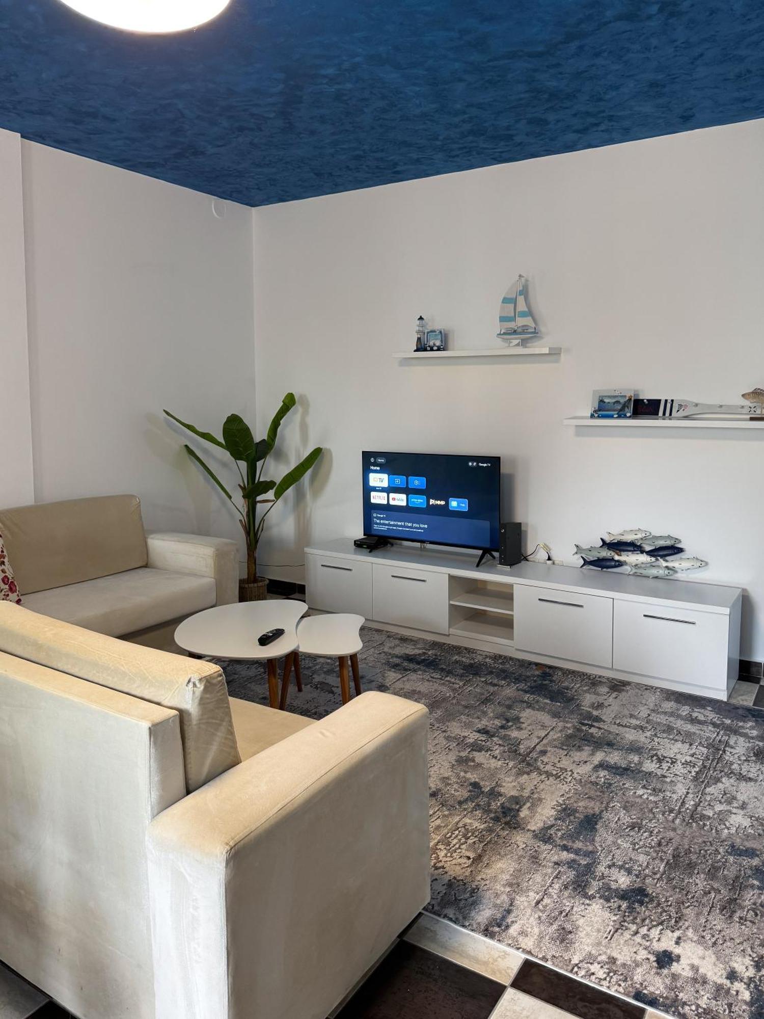 Marina Apartment - The Ocean Heart Of Shkodra Екстер'єр фото